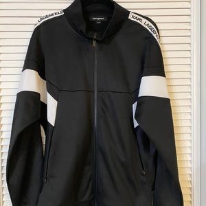 Karl lagerfirld men’s size Large